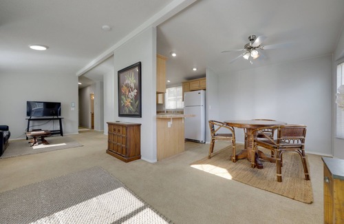 Oak View Casa | Oak View Home - Close to Beaches & Trails!