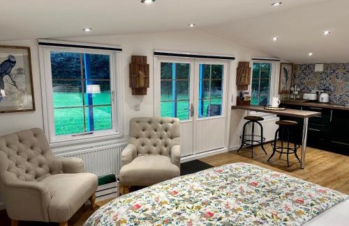 Kirkmichael Cabina | Oak View Lodge: Cosy, Countryside Retreat