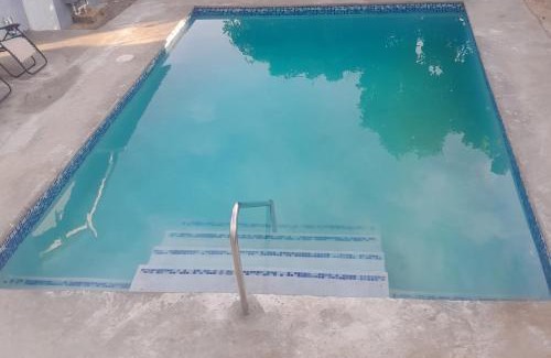 Rhyne Park Village Apartamento | Oak Villa MontegoBay2 Queen Room
