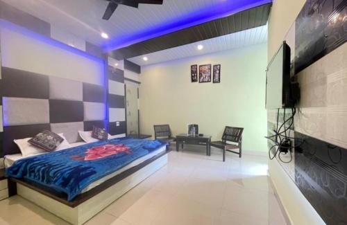 Banikhet Casa | Oak wood Homestay Banikhet
