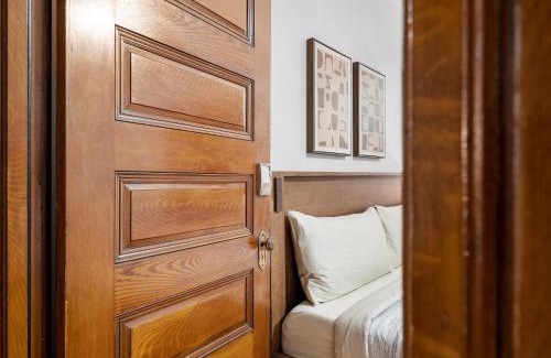 South Oakland Casa | Oakland, Pittsburgh !B Stylish and Quiet Private Bedroom with Shared Bathroom