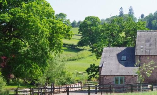Monmouth Casa | Oaklands Cottage on a rural farm