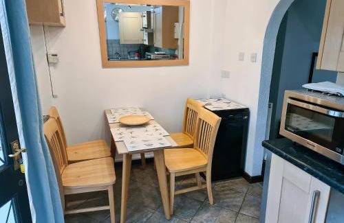Conwy Casa | Oakleigh Cottage