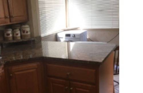 Forest Hills Casa | Oakmont CC 24min,9.5mi 2 bedroom, off-st parking