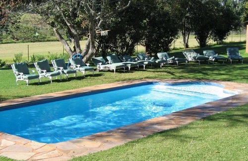 Richmond Hotel | Oaks Lifestyle Farm & Holiday Resort