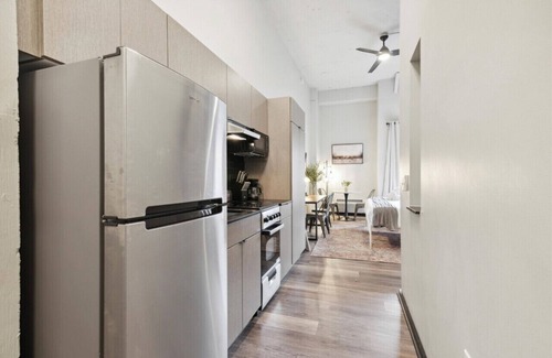 Fairmount Apartamento | Oaks Studio with Gym, Game Room, Pet Friendly