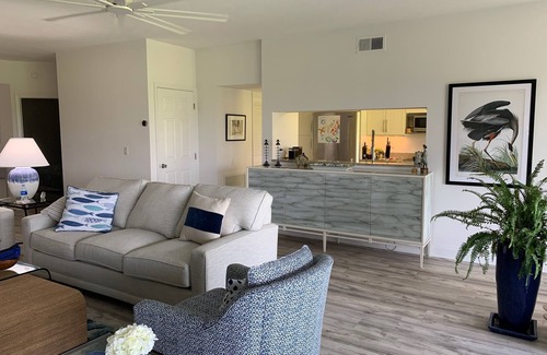 Bonita Bay Casa | Oakwood Lakes Condominium @ Bonita Bay