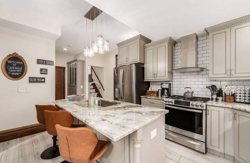 Columbus Casa | Oakwood Quarters