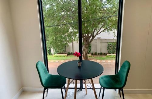 Houghton Estate Apartamento | OAM The Paramount Rosebank Luxury One-Bedroom