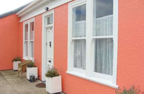 Oamaru Casa | Oamaru Pink Cottage