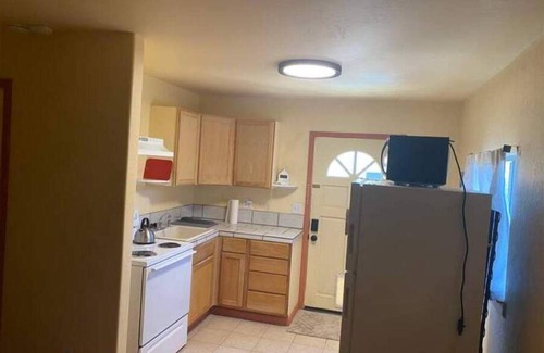 Clearlake Casa | "Oars House" -Near lake's public docking W/ KAYAK