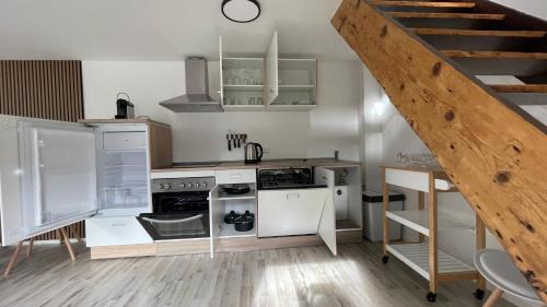 Laar Apartamento | OASE im grünen Hinterhof, EG, Ruhe, Terrasse, Carport, free PayTV, Kaffee&Tee, Fahrräder