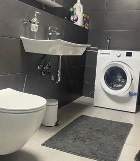 Laar Apartamento | OASE im grünen Hinterhof, EG, Ruhe, Terrasse, Carport, free PayTV, Kaffee&Tee, Fahrräder