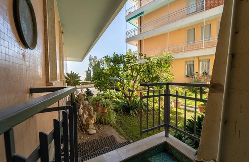 Ospedaletti Apartamento | Oasi Apartment With Seaview by Wonderful Italy