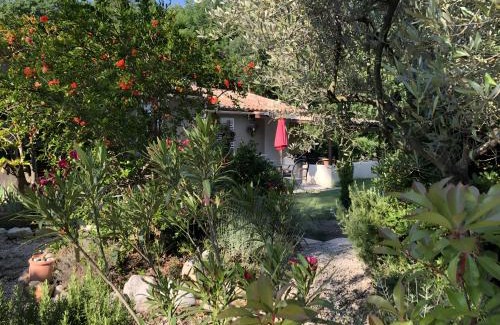 Mirabel-aux-Baronnies Casa | Oasi Des Mirabelles - Gîte