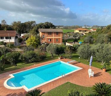Aprilia Casa | Oasi di Angelica con piscina privata