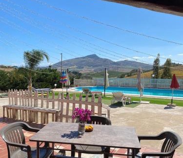 Calatafimi Casa | Oasi di pace tra le colline Siciliane con piscina privata