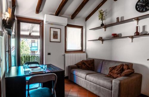 Centro Storico Apartamento | Oasi Piacentina