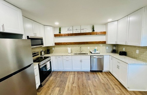 Mableton Casa | 🌳 Oasis at Pine Forest 🌳 3 BR Private House FirePit