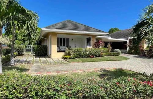 St. Ann's Bay Apartamento | Oasis at The Palms