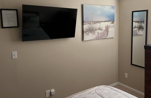 Twin Falls Casa | Oasis Bedroom