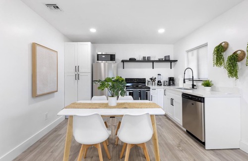 Poinsettia Heights Condominio | Oasis by Alani Bay Fort Lauderdale