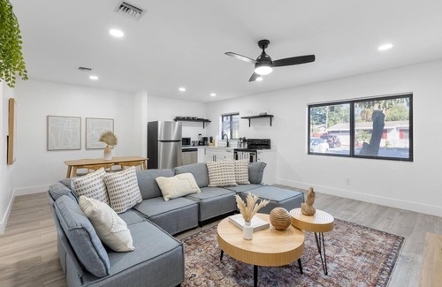Poinsettia Heights Condominio | Oasis by Alani Bay Fort Lauderdale