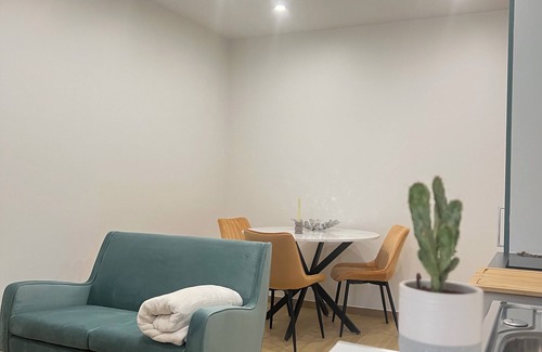 Audun-le-Tiche Apartamento | Oasis & charm in the heart of town