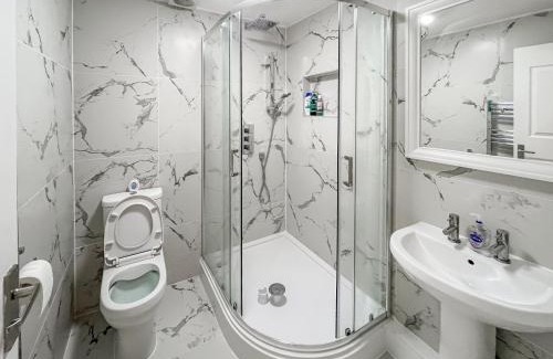 Etchinghill Casa | Oasis