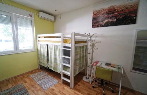 Split Hostal | Oasis hostel