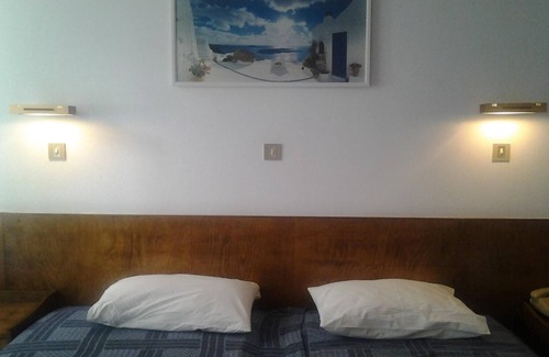 Mirties Hotel | Oasis Hotel