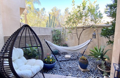 Ojai Casa | Oasis en el centro de Ojai "Casa del Oro". Casa de pueblo mediterránea española