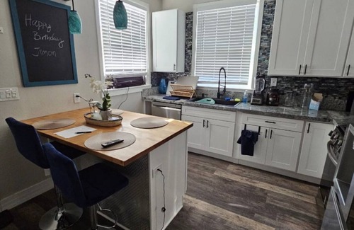 Sacramento Casa | Oasis in North Sacramento
