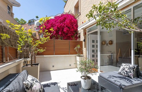 La Vila Olimpica del Poblenou Apartamento | Oasis in the City - Splendid Seaside Villa