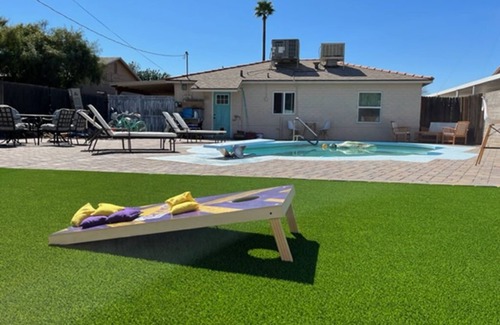 Phoenix Casa | Oasis In The Desert With Pool! Home Sleeps up to 9!