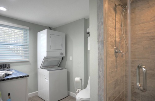 Melbourne Beach Casa | OASIS Incredible Riverfront/ Ocean Duplex lower.