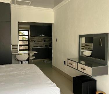 Volksrust Casa | Oasis Lux Apartments
