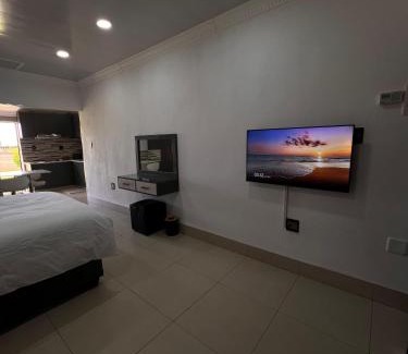 Volksrust Casa | Oasis Lux Apartments