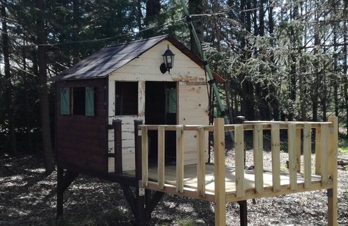 Morlac Casa | Oasis of Calm: Charming and Peaceful Country House with Children's Games