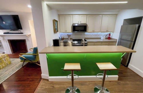 Connecticut Ave - K Street Casa | Oasis on O Street - Full Floor Apartment - Logan/Dupont, near White House