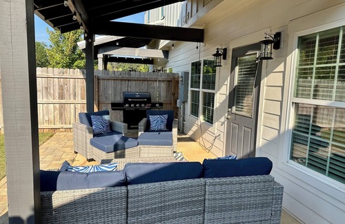 Auburn - Opelika Casa | Oasis on the Plains is a beautiful, spacious 3 bedroom retreat.