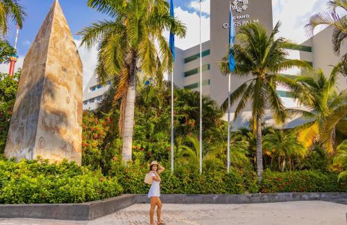 Zona Hotelera Complejo | Oasis Palm - All Inclusive