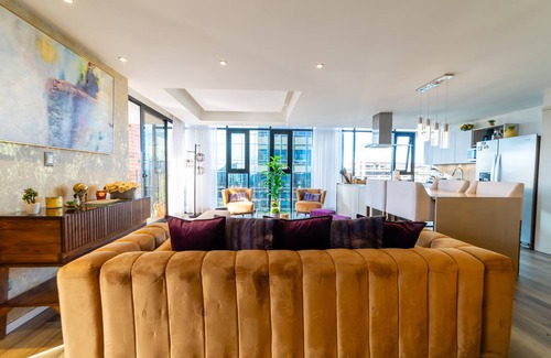 Zona 9 Apartamento | Oasis Penthouse de Lujo en zona 10 / 6 BD