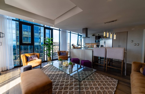 Zona 9 Apartamento | Oasis Penthouse de Lujo en zona 10 / 6 BD