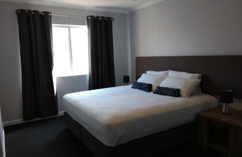 Golden Beach Apartamento | Oasis Private 2 Bed Apartment