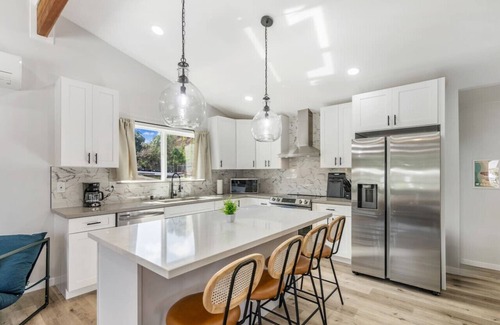 Mililani Casa | Oasis Retreat: Beautiful 4BR 2BA