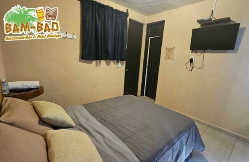 Área del bulevar Barra Vieja Hotel | Oasis room, double bed, access to Acapulco Diamante beach, breakfast included.