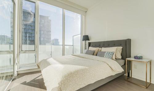 Downtown Toronto Apartamento | Oasis Toronto Suites
