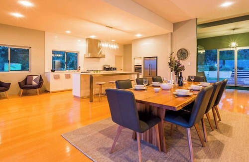 Quindalup Casa | Oasis Tranquil Getaway with Pool and Scenic Outlooks