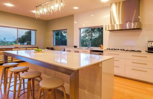 Quindalup Casa | Oasis Tranquil Getaway with Pool and Scenic Outlooks
